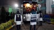 Yurt dışından gelenler Sakarya ve Sivas&#039;taki öğrenci yurtlarına yerleştirildi