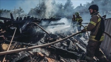 Zelenskiy, Donetsk cephesindeki durumun hala ağır olduğunu söyledi