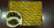 Zeytinli baklava ilgi görüyor