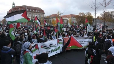 Almanya'nın başkenti Berlin'de Filistin'e destek gösterisi düzenlendi
