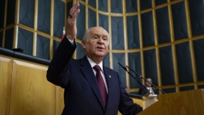 MHP Genel Başkanı Bahçeli: CHP’ye diyorum ki, çadır tiyatronuzu ya Kandil’de kurun ya da Pensilvanya’ya açın