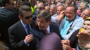 Bosna Hersek’te Davutoğlu’na yoğun ilgi