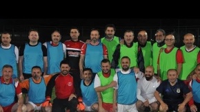 Dışişleri Bakanı Çavuşoğlu ve Spor Bakanı Bak maç yaptı