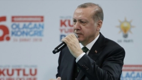 Cumhurbaşkanı Erdoğan: Bize terör örgütleri üzerinden yapılanlar sakalımızı kesmeye benzer