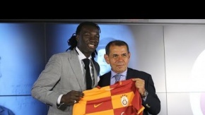 Fransız Gomis 3 yıl Galatasaray&#039;da