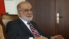 Karamollaoğlu, 40 yıllık dava arkadaşı Erbakan&#039;ı anlattı