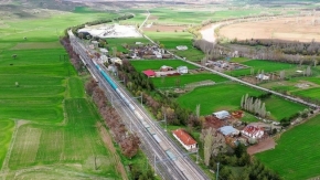 Modernize edilen Samsun-Sivas demir yolu hattında ilk yük treni sefere başladı