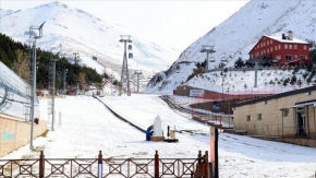 Kayağın merkezi Palandöken yeni sezonda cıvıl cıvıl olacak