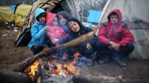 Sığınmacıların Avrupa kapısında bekleyişlerinin 13. gününe girildi