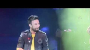 Tarkan, Açıkhava&#039;da coşturdu